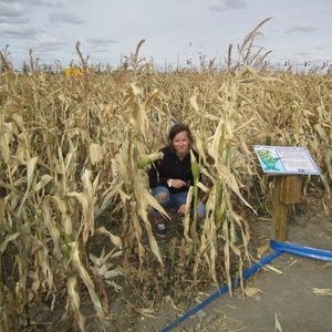 Meet your Posher, Julia